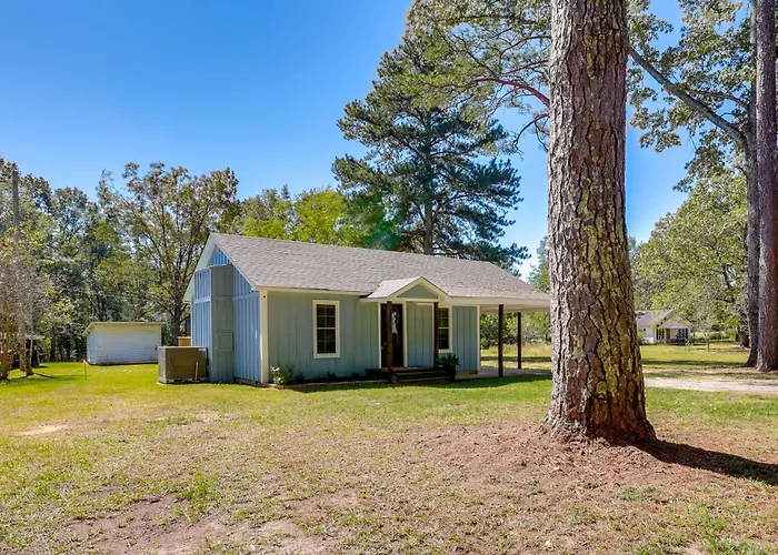 10 Mi To Tennessee River: Blue Willow-Themed Home